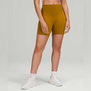 Lululemon Wunder Train High-Rise Short 6"
Gold Spice